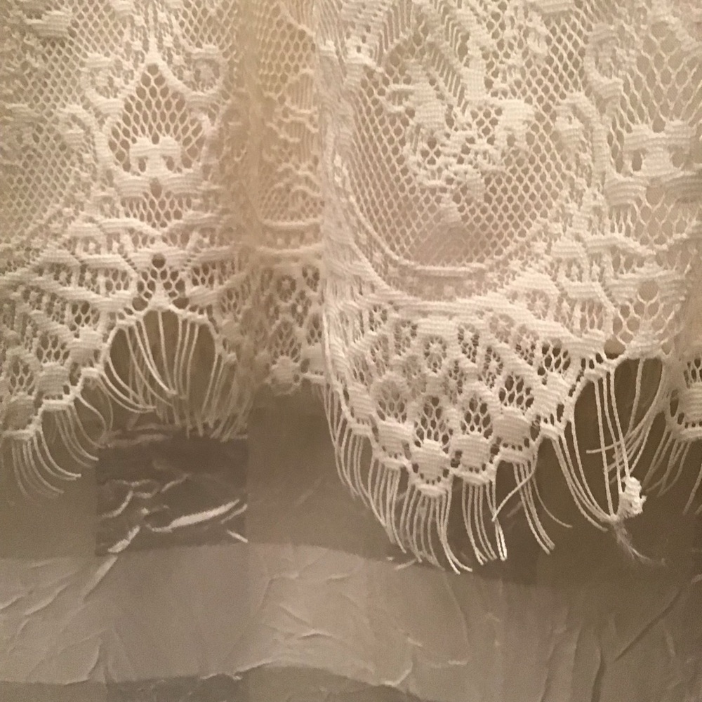 4/$25 Forever 21 Lace Sheath Dress, Size M - Picture 3 of 8
